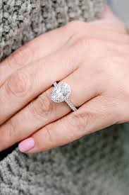 Lab-grown Diamond Engagement Ring