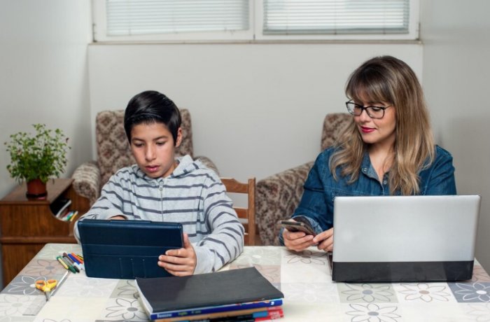 Struggling with Studies? Hire a Burlington Tutor Today!