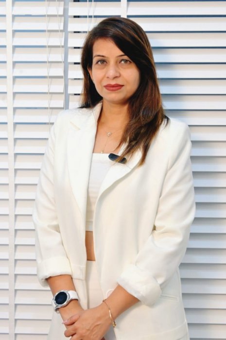Dr Naiya Bansal - Laser Hair Removal in Chandigarh
